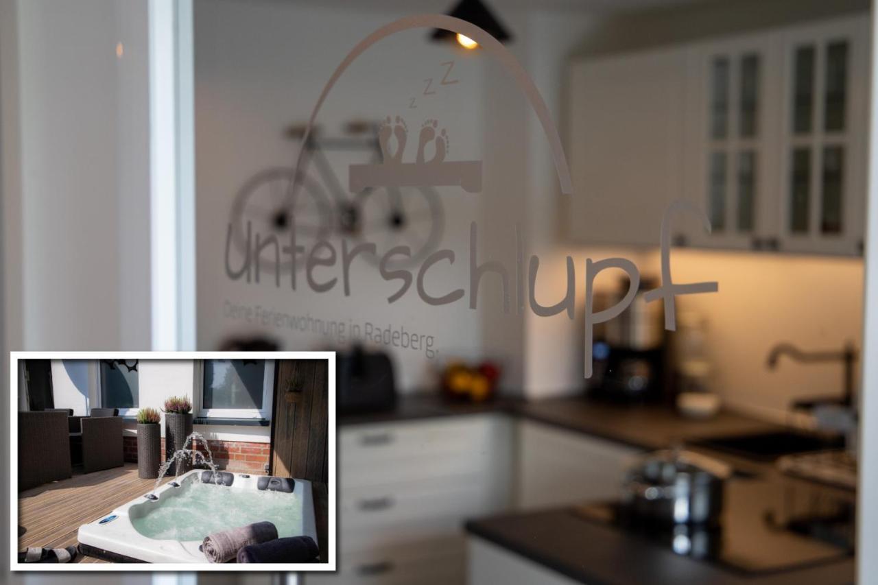 Unterschlupf Radeberg Mit Garten & Whirlpool Bagian luar foto